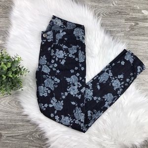 American Eagle floral denim jegging